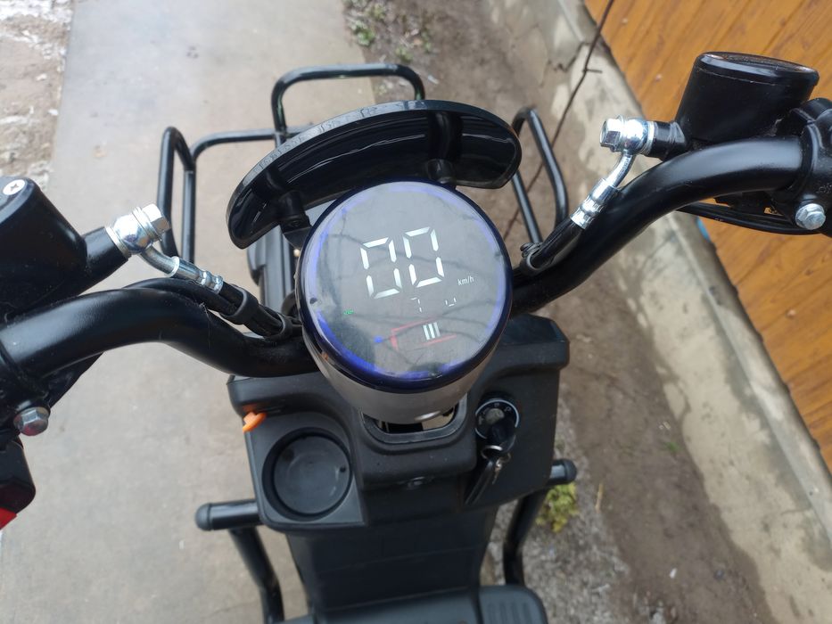 Продам электроскутер FADA Flit.
