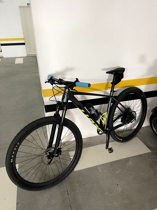 Vendo bicicleta SCOTT SCALE 980 c/ acessórios