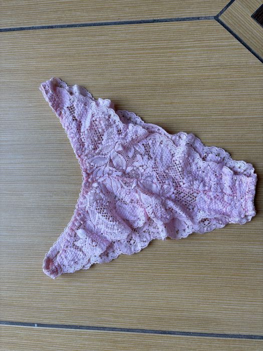 Bielizna r.M koszulka i figi