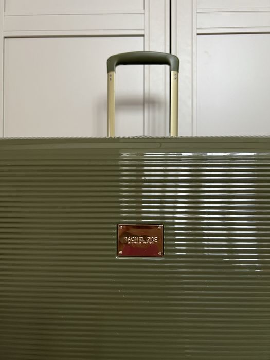 Duża walizka torba podróżna glossy z rączką na kółkach