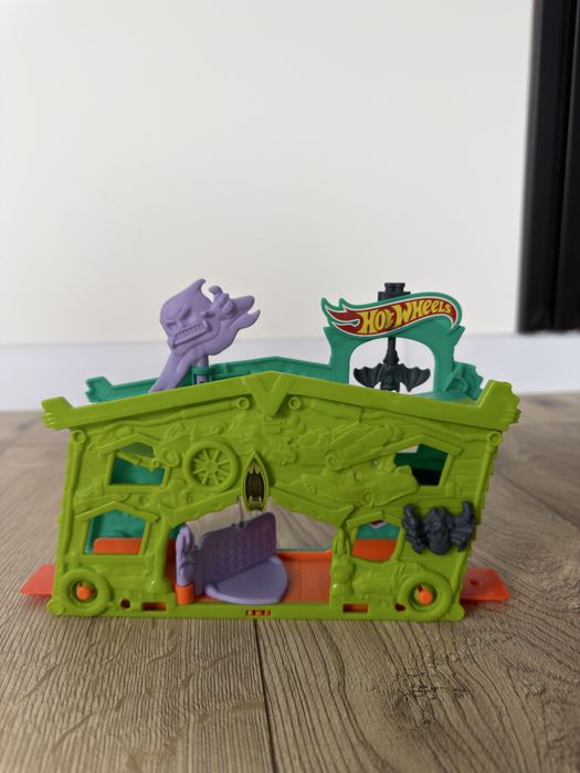 Hot Wheels city garaż duchów