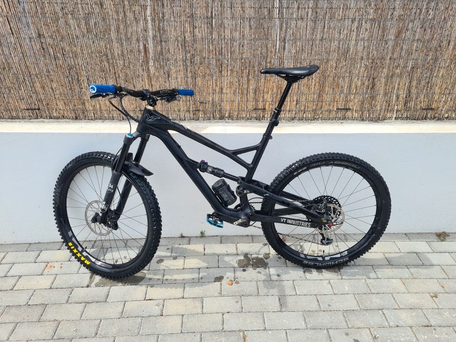 YT Jeffsy 27.5 Carbono