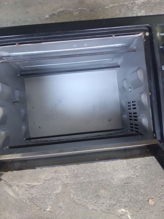 Micro forno 48L usado como novo