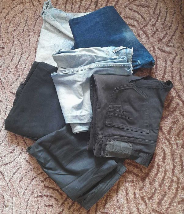 Віддам. Джинси ношені на рукоділля, 10 шт.