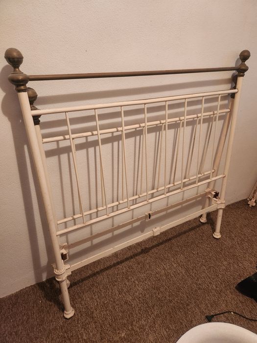 Cama de ferro completa