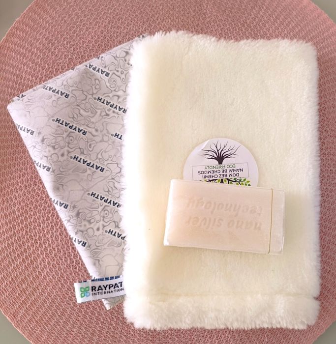 Rękawica Biała, Sunbeam i mydło