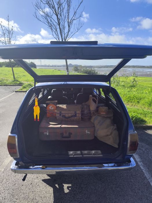 Datsun 120Y  Van 1976