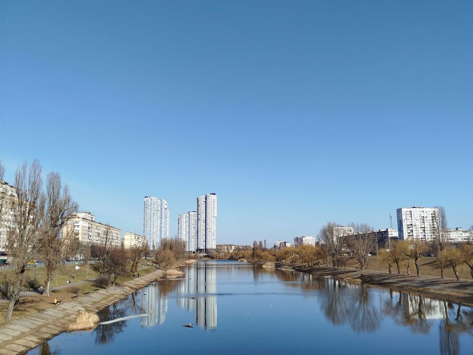 2-к.квартира 50м2 Русанівка вул.Ентузіастів, 7/1 метро Лівобережна ГЕНЕРАТОР