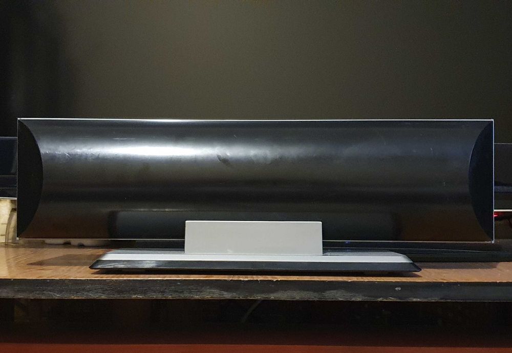 Колонки LG пассивные настольные настенные