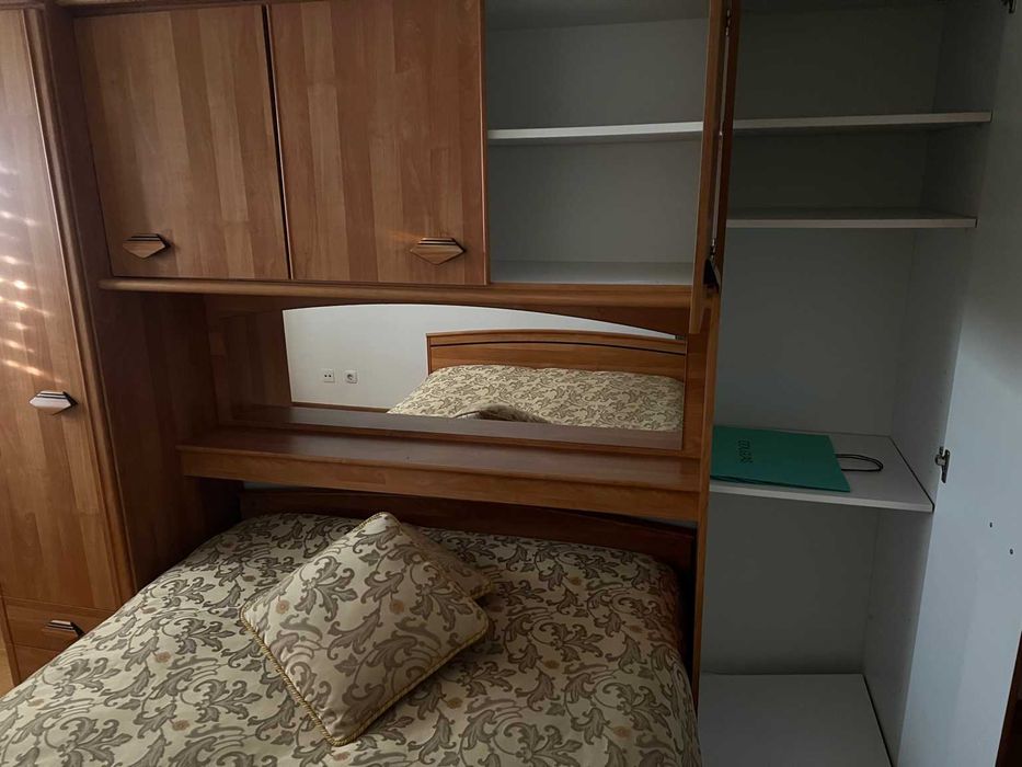 Cama Box Queen Size c/ Armários Laterais + Colchão Premium