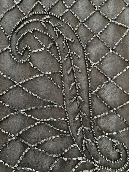 Narzutka. Szyfon z koralikami XL