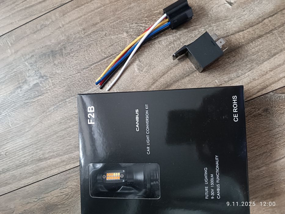 2w1 światła LED dzienne i kierunkowskazy w jednym . DRL 1733lm