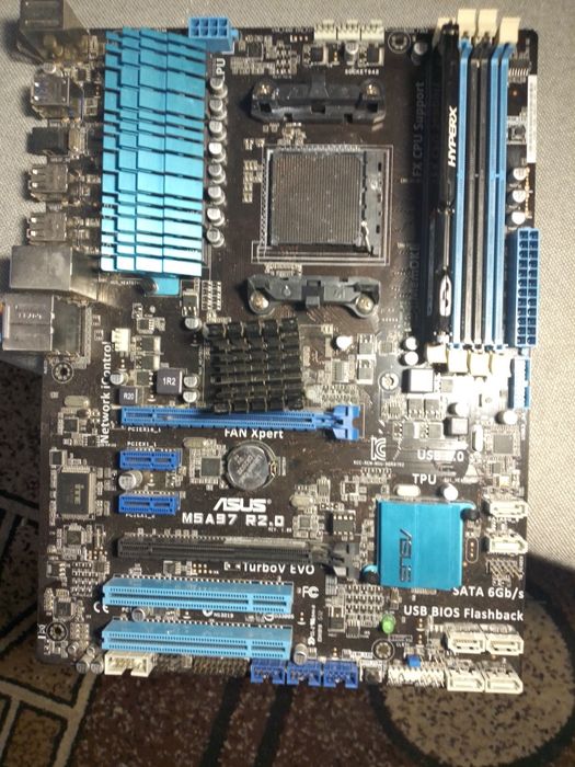 Материнская плата Asus M5A97 R2. ЕVO  (AM3+

Материнская плата