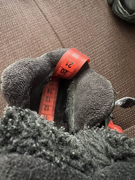 Утеплені кросівки