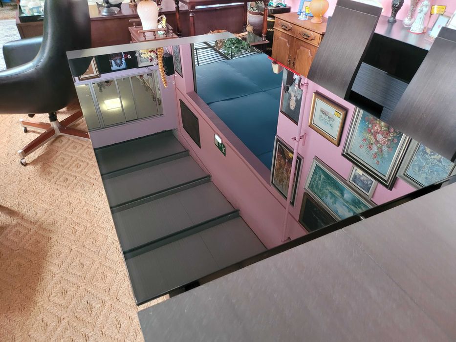 Excelente mesa de sala - Extensível - Marca Antarte - óptimo
