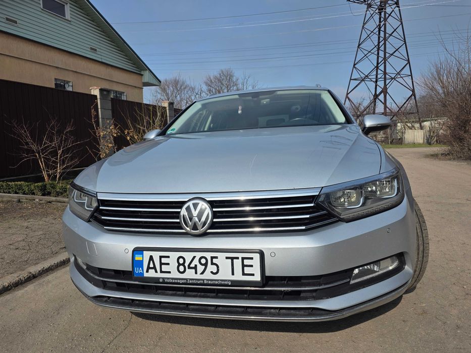 Volkswagen Passat 2.0 TDI Highline 2016 + массаж