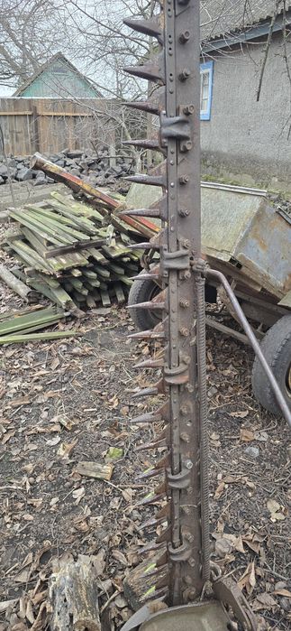 До т-25. ПД-8 пускач, пусковий двигун Косілка, коса, плуг, рало, копал