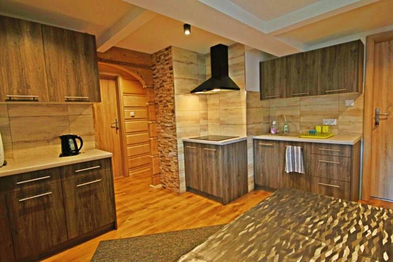 Pokoje gościnne"PodLimbami" Dostępne studio  2-pokojowe  od 25.01