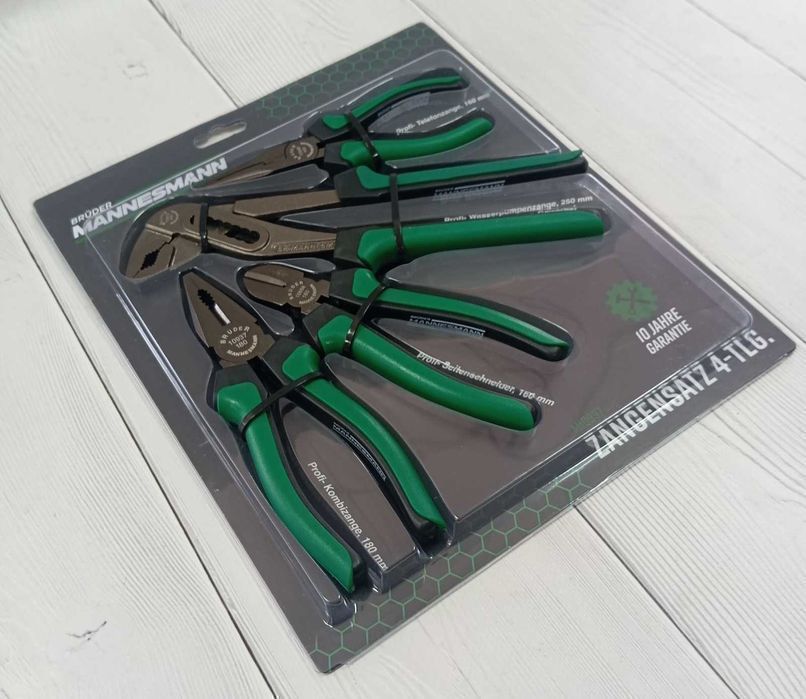 Набір: професійні плоскогубці, бокорізи, кліщі 4шт Mannesmann 10997