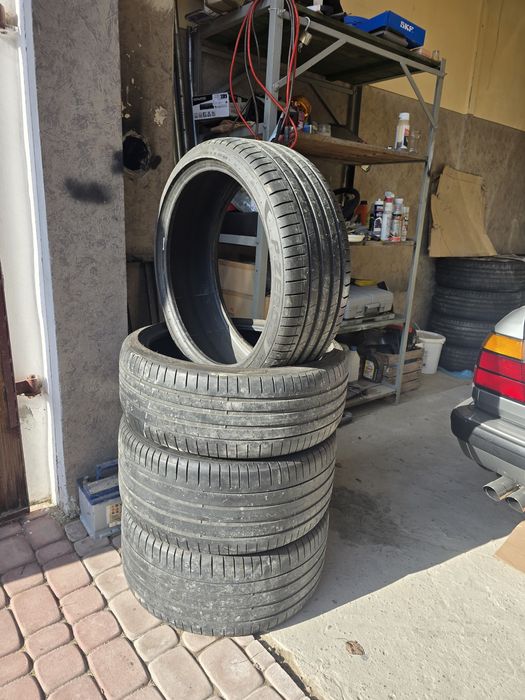 Pirelli 245/35/21 275/30/21 runflat *