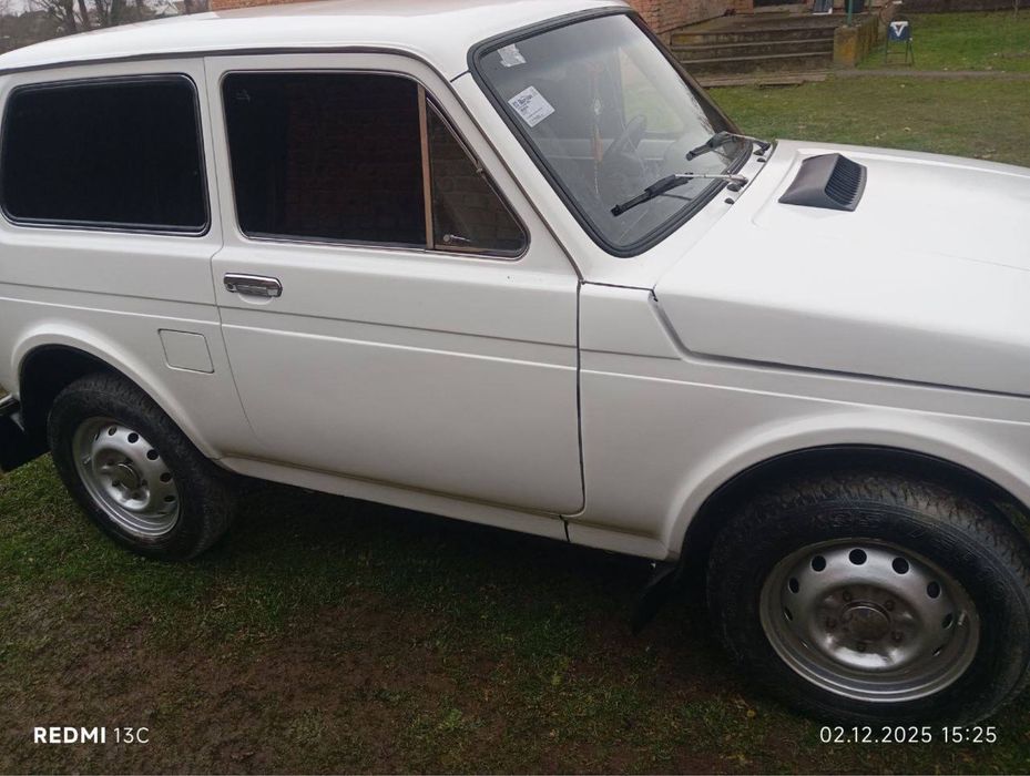 Нива 1,3 бензин 1990р