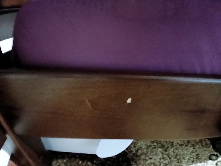 Двохярусне дитяче дерев'яне ліжко