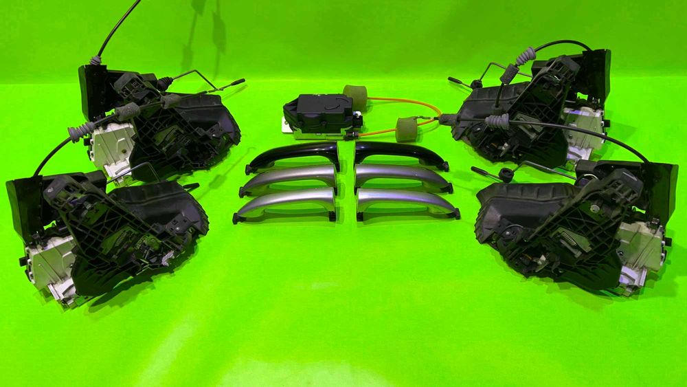 Замок Mercedes GL X164 замок двери ML W164 W166 замок багажника дверей