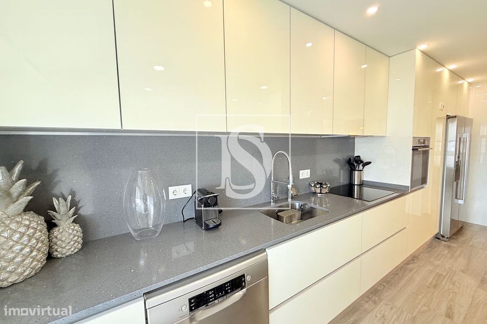 T3 Renovado com 150m² | Garagem Fechada | Centro de Barcelos