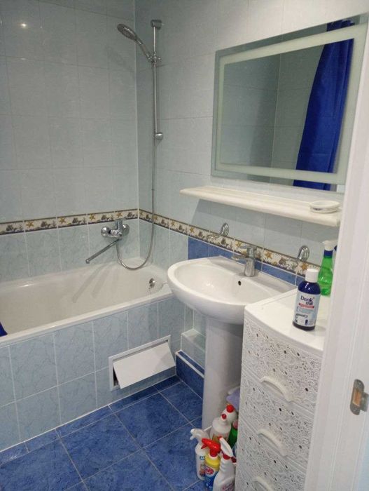 ПОДОБОВО оренда квартири Чугуїв! Центр. ПОСУТОЧНО аренда Чугуев 3х к!