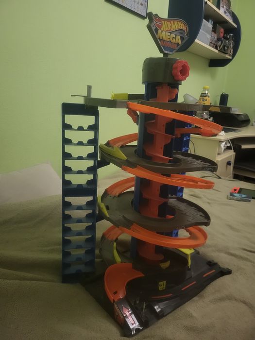 Garaż Hot Wheels i dodatki