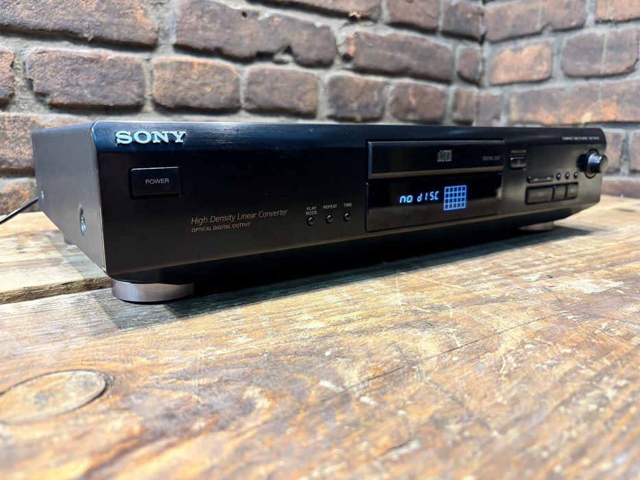 Odtwarzacz CD Sony CDP XE 210