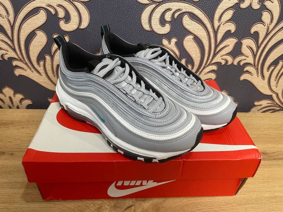 Кросівки - NIKE AIR MAX 97 SE, розмір 38. Оригінал.