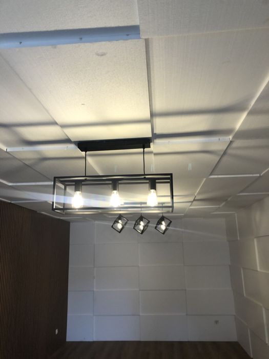 Serviços de remodelação, serralheria, cofragem