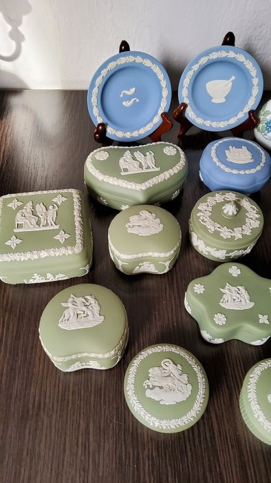 порцеляна Wedgwood скринька тарілка