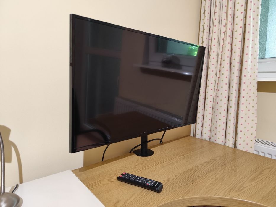 Monitor Samsung smart business dc32e