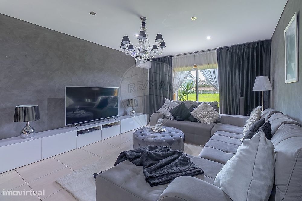 Apartamento T2 para venda — Canedo, Vale E Vila Maior, Aveiro