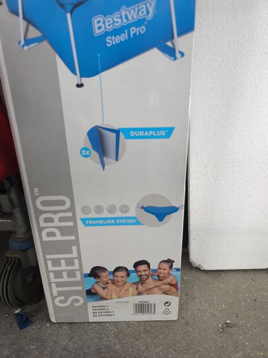 Piscina Bestway Steel Pro 2,59 m x 1,70 m x 61 cm