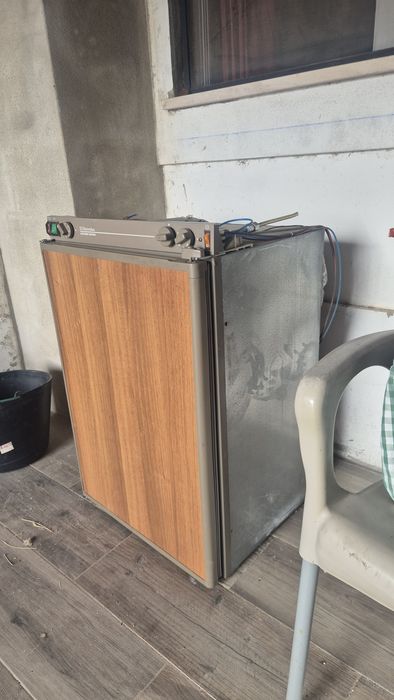 Frigorífico autocaravana Electrolux