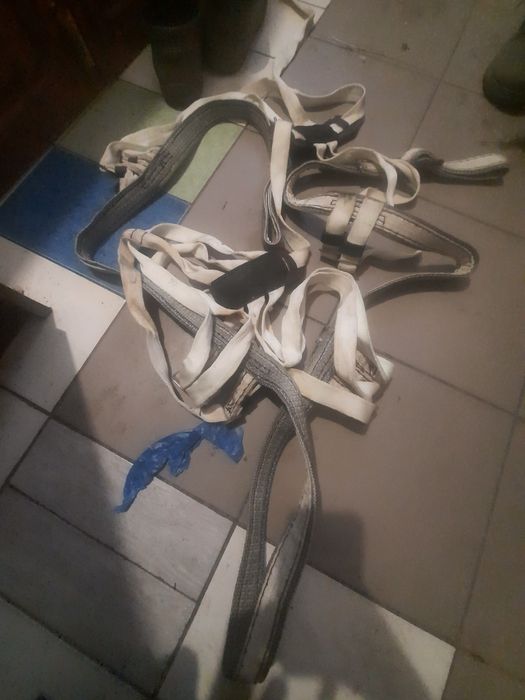 Упряж для коня крім посторонок