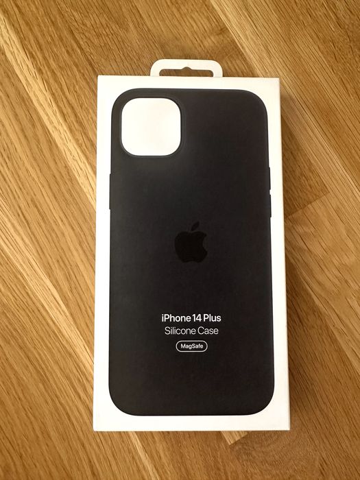 iPhone 14 plus Apple silicone case MagSafe Północ Midnight MPT33ZM/A