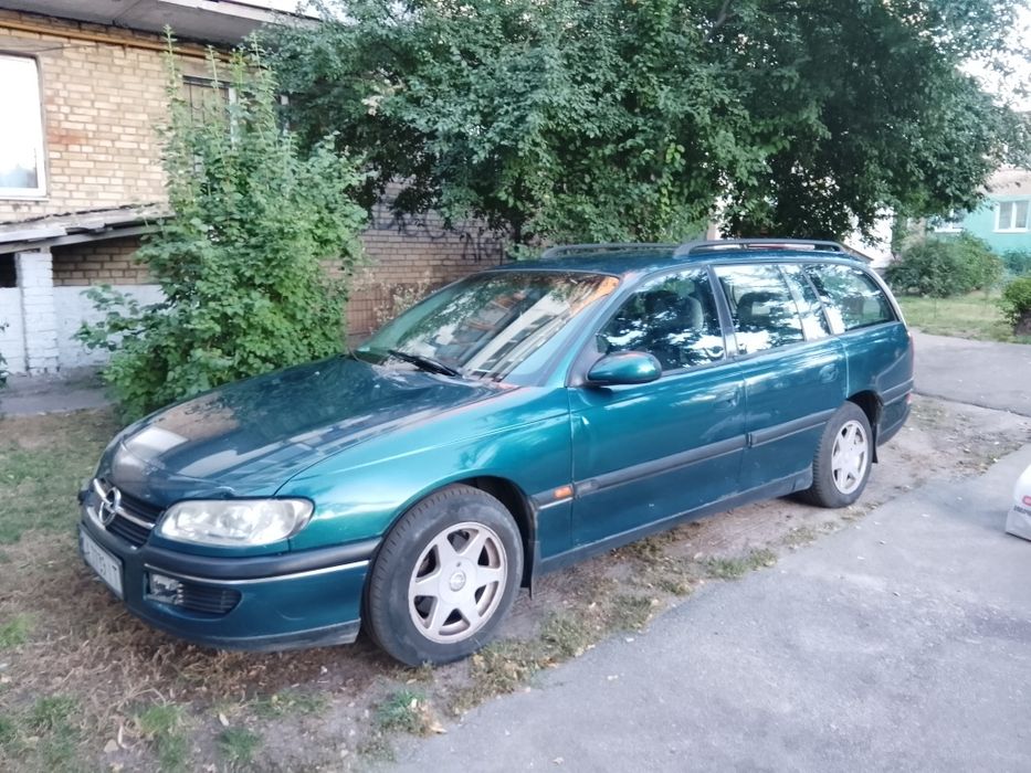 Продам opel omega b универсал 1996р. Газ/бензин.