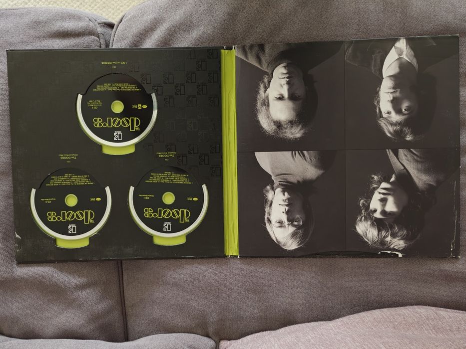 Vinyl LP e CD doors7