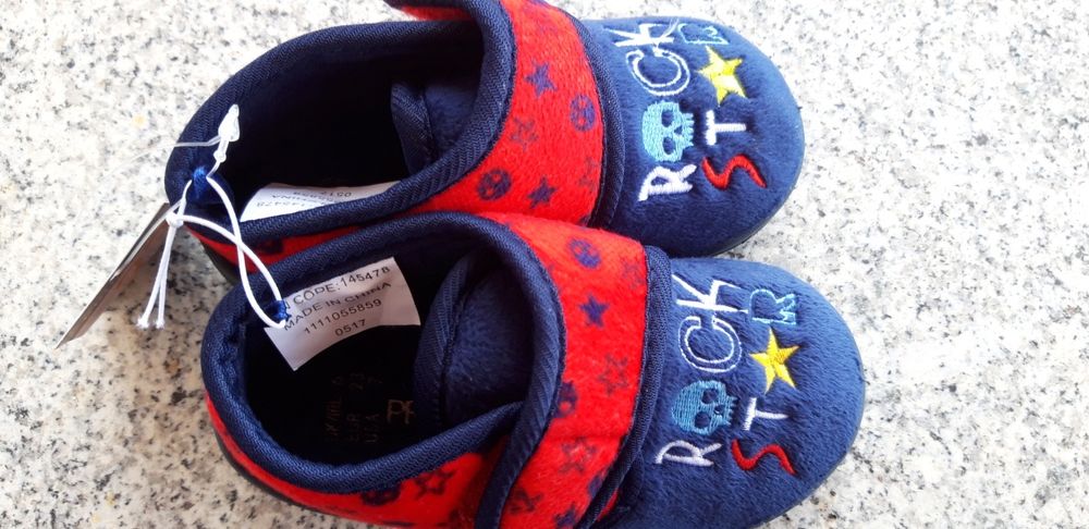 Sapatilhas Adidas e Sandália Timberland - Tam 23