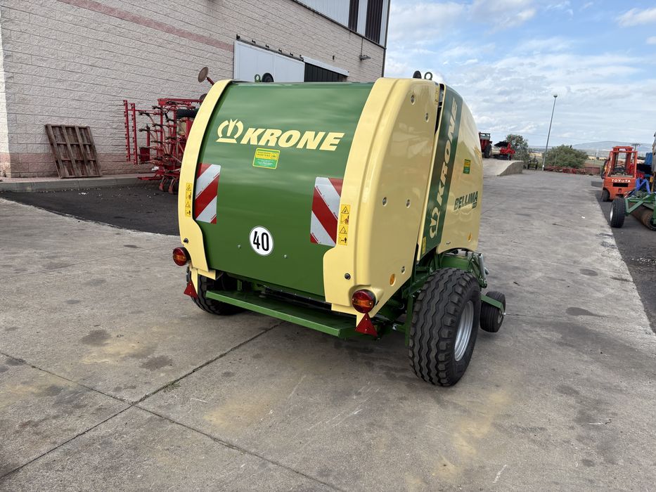 enfardadeira de rolos krone