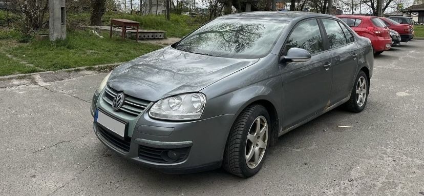Обменяю Volkswagen jetta 5 2006 1.6