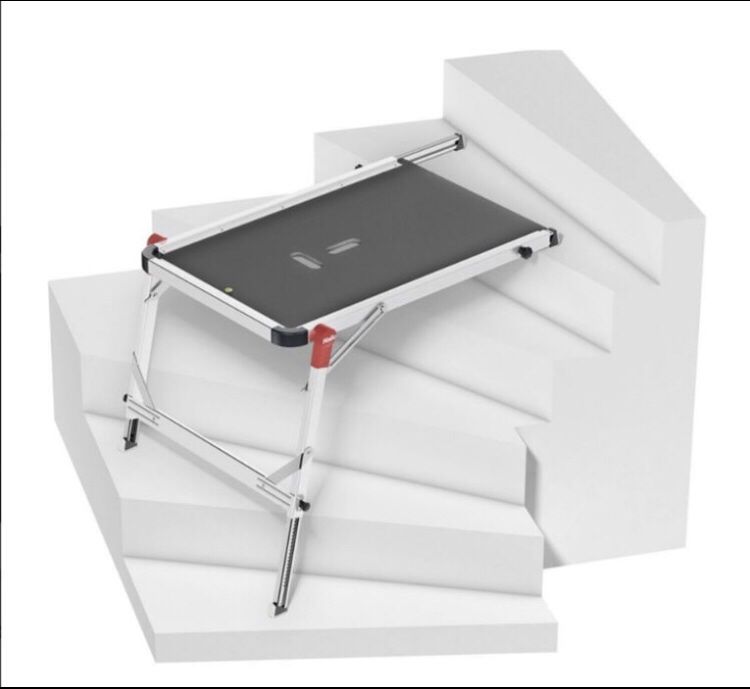 Patamar móvel para escadas