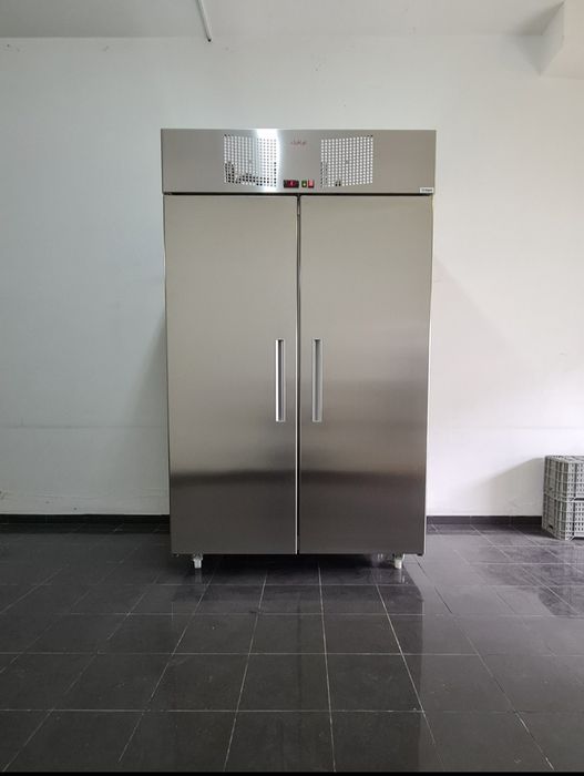 Armário de conservação para tabuleiro 75X45