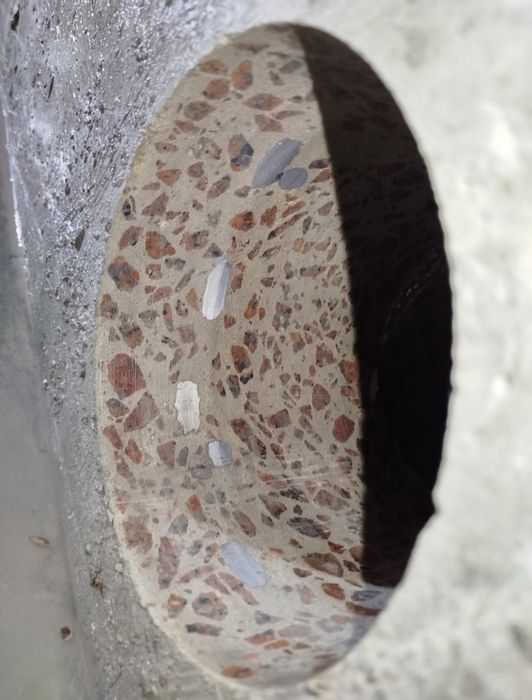 Сверление отверстий в стене