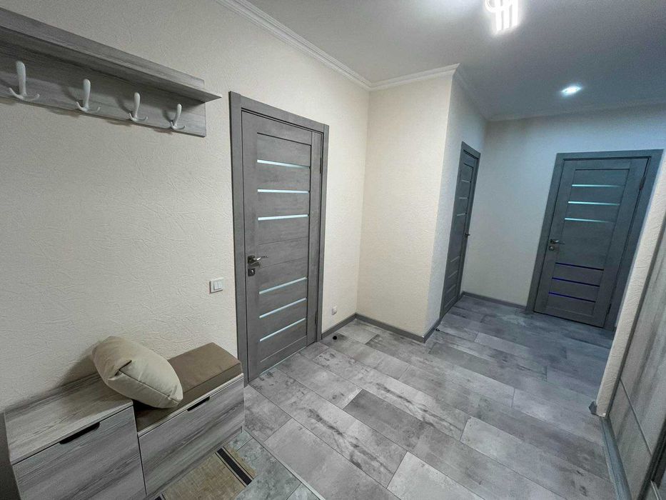 2к квартира На Озерній біля Агори