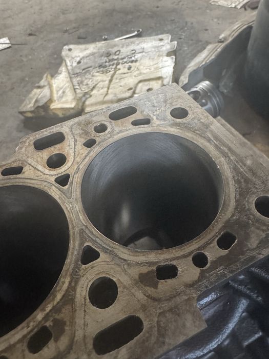 Blok silnika SSANGYONG 2.2 exdi D22DTR